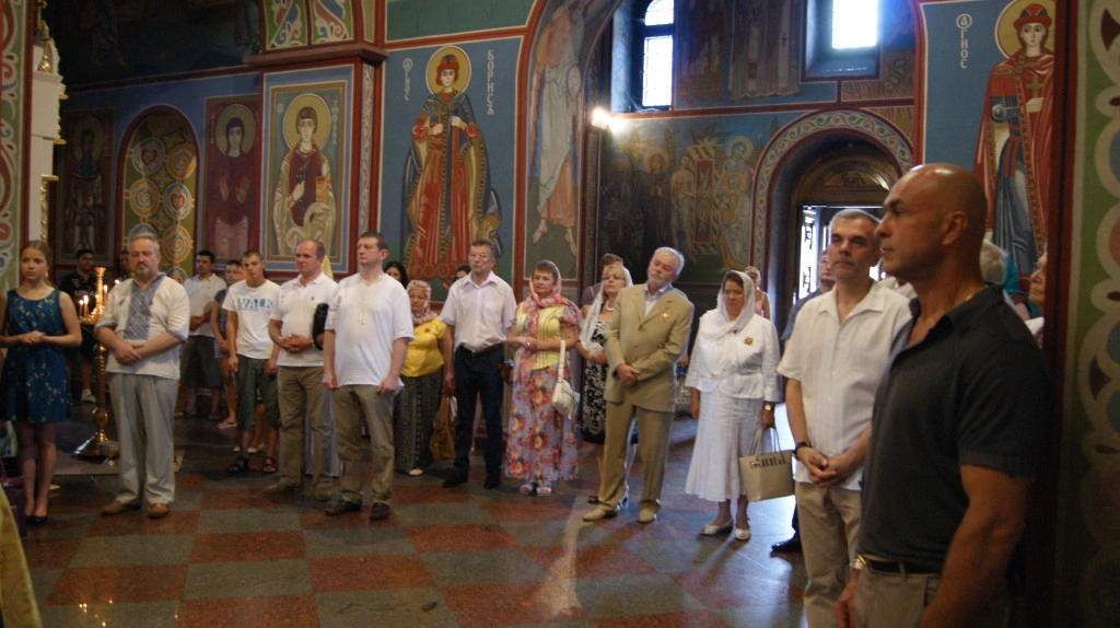 Відомі лікарі України в День Пантелеймона Цілителя помолились за своїх колег та ініціювали впровадження традиції Всеукраїнської Прощі для медиків